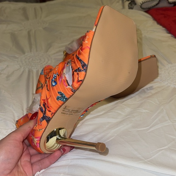 Beautiful - Picture 4 of 4